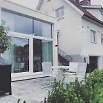 Eget Hus I Oergryte. Goeteborgs Baesta Laege!