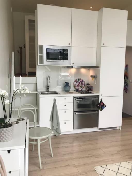 Apartment Eget Hus I Oergryte. Goeteborgs Baesta Laege! Gothenburg